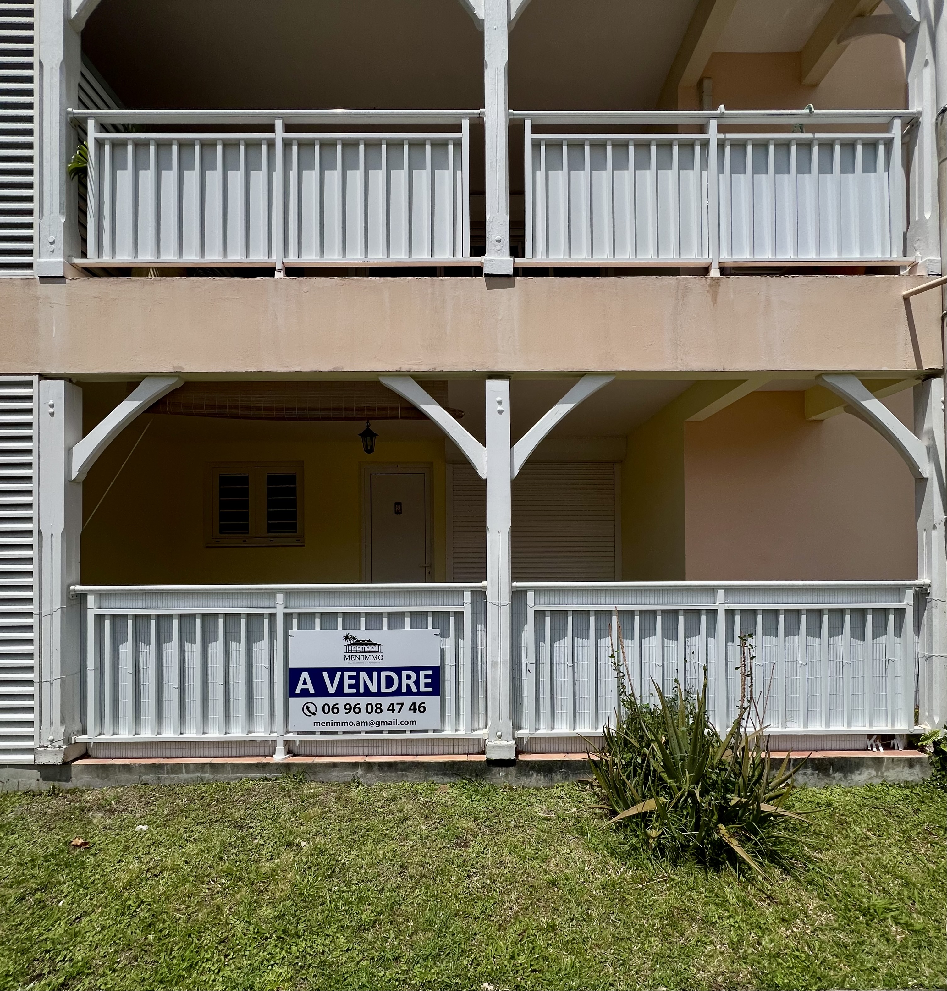 Appartement de type F.2 de 63 m²