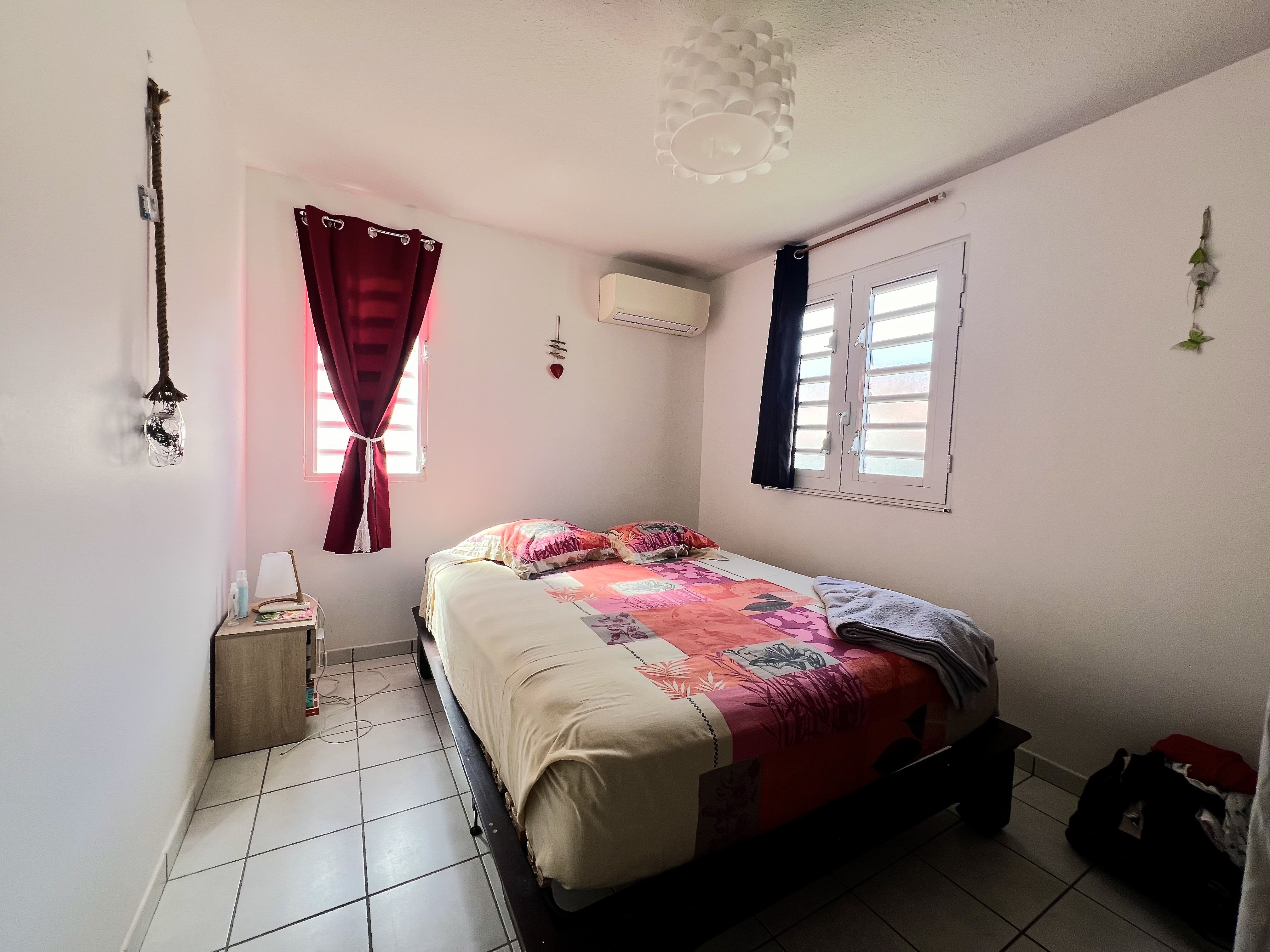 Appartement de type F.2 de 63 m²