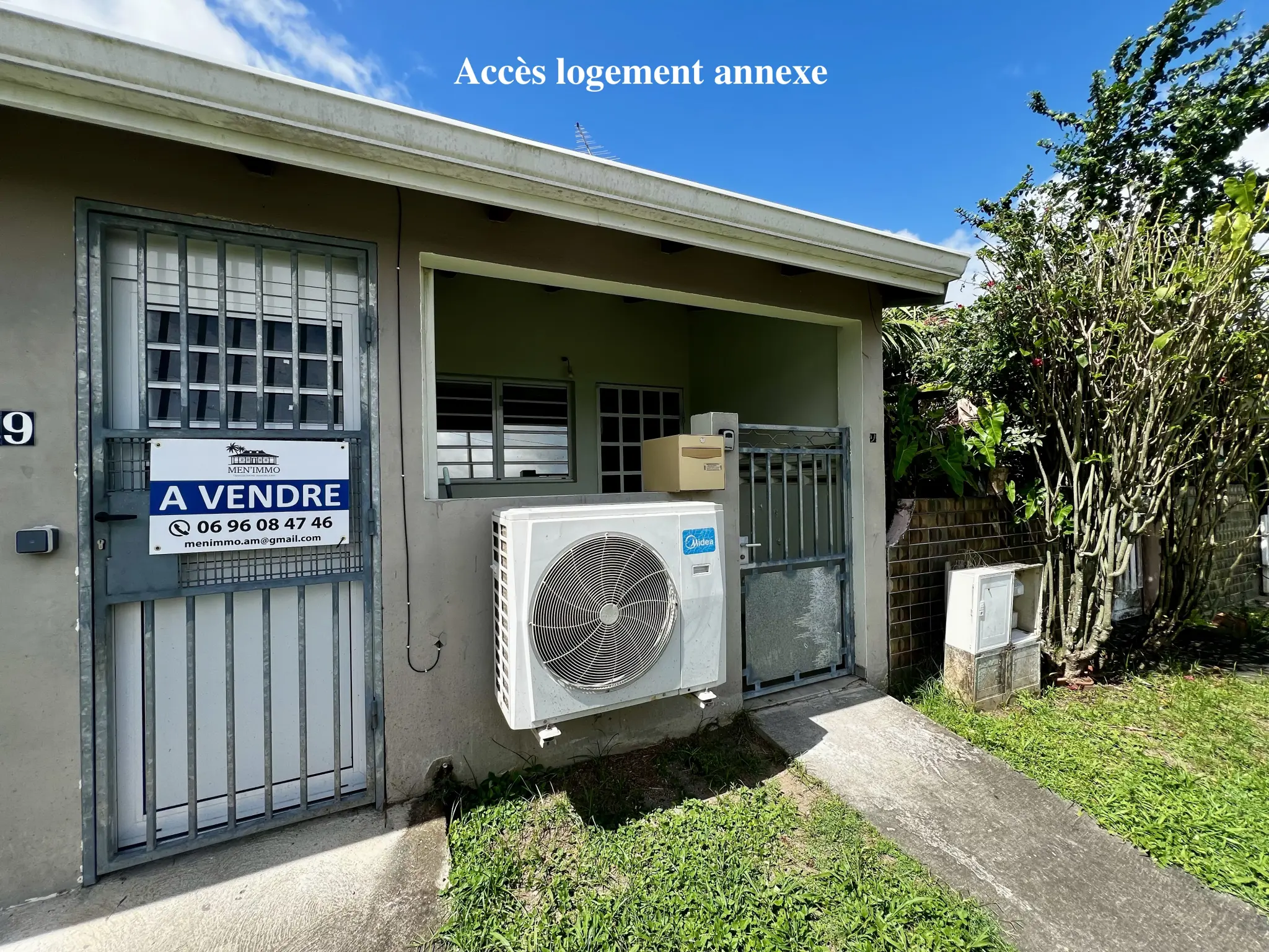 Local commercial + Studio – Dillon, Fort-de-France