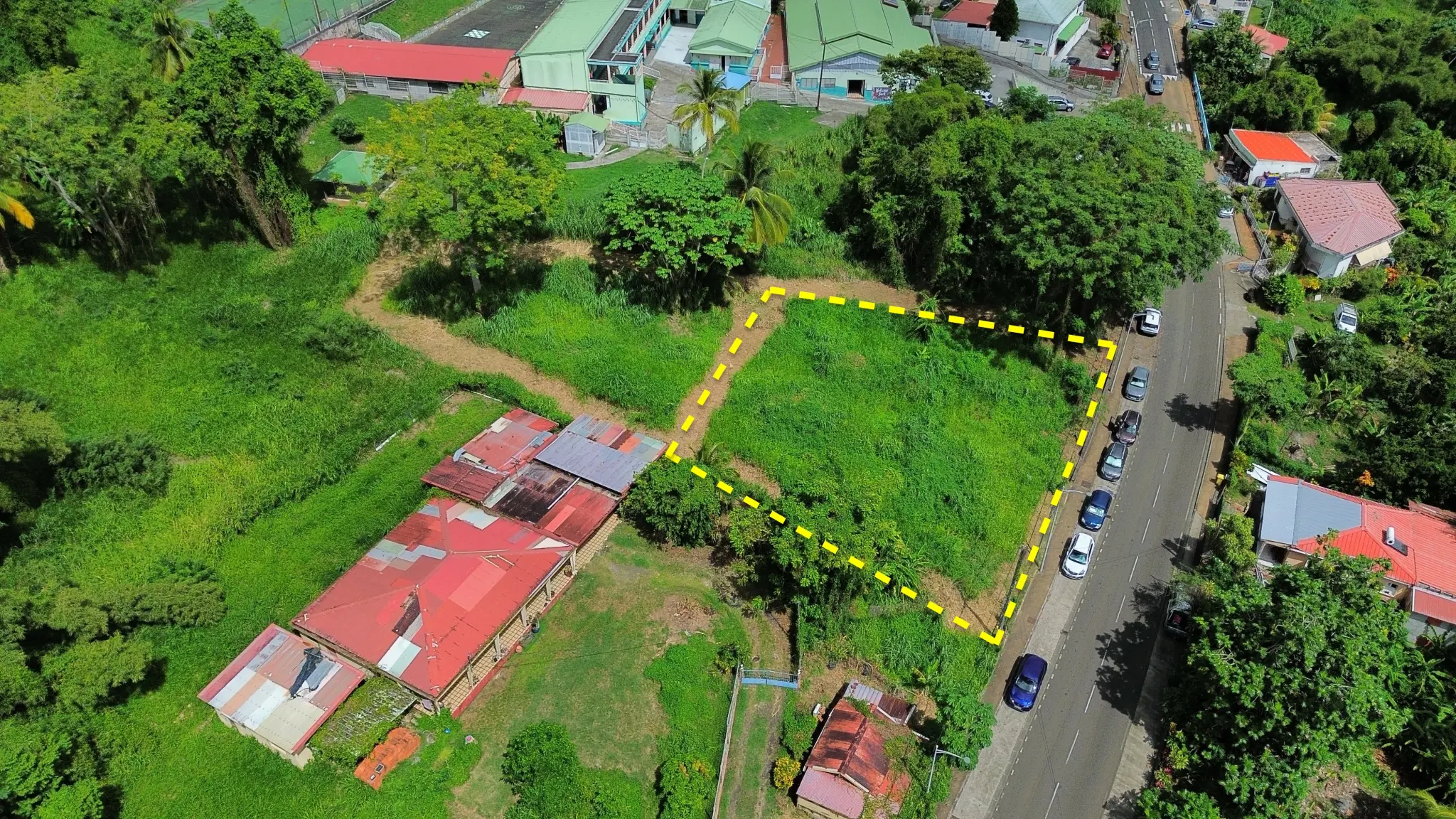 Terrain constructible de 774 m² – Le Lamentin, Croix-Rivail
