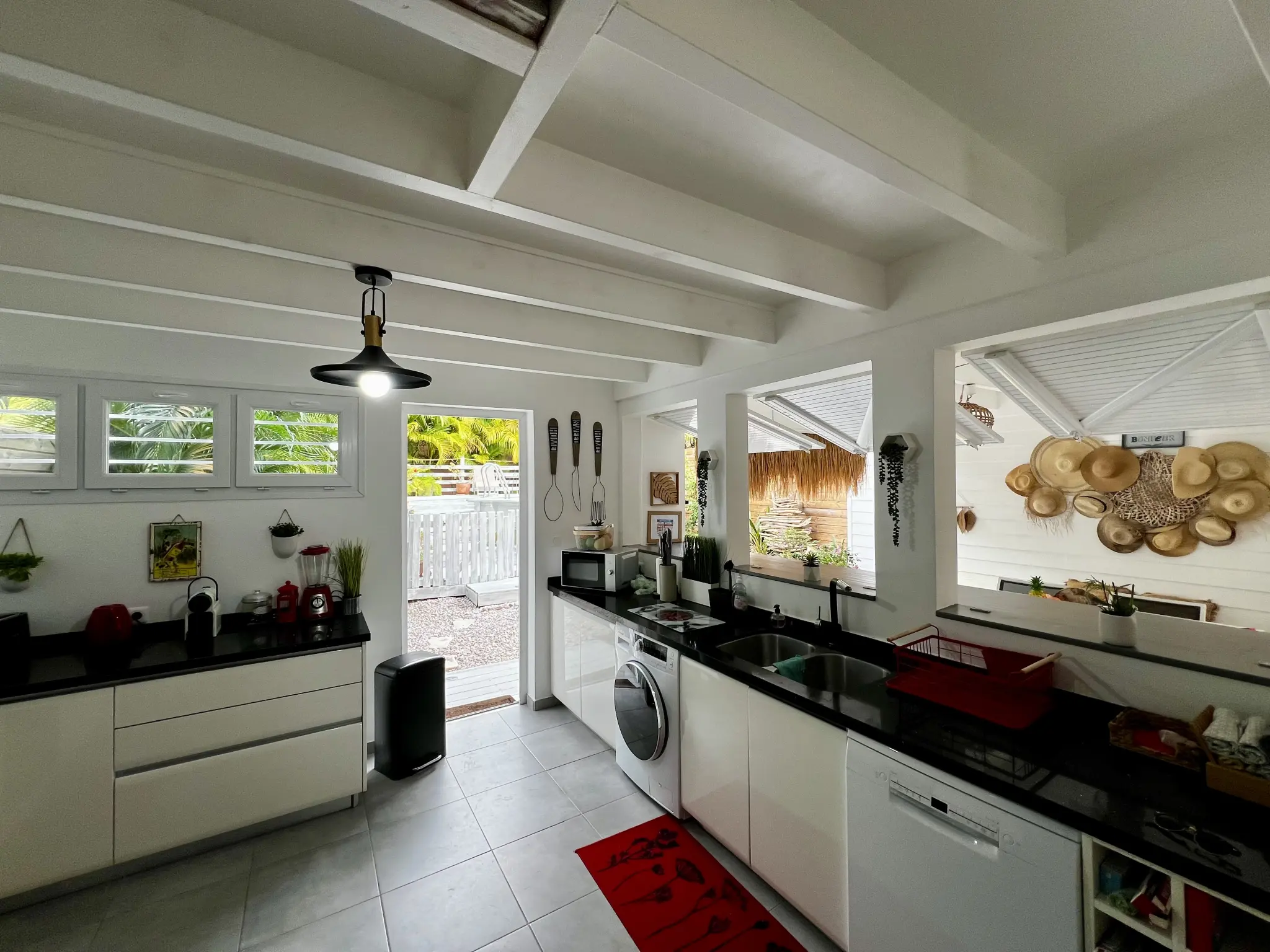 Maison duplex type F.4 meublé – Anse à l’Âne, Trois-Îlets