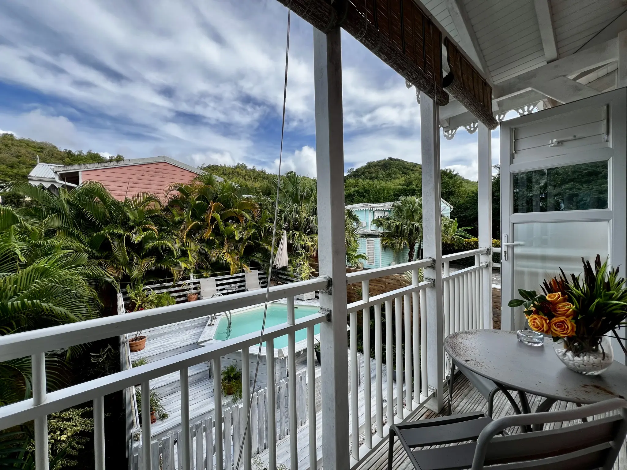 Maison duplex type F.4 meublé – Anse à l’Âne, Trois-Îlets