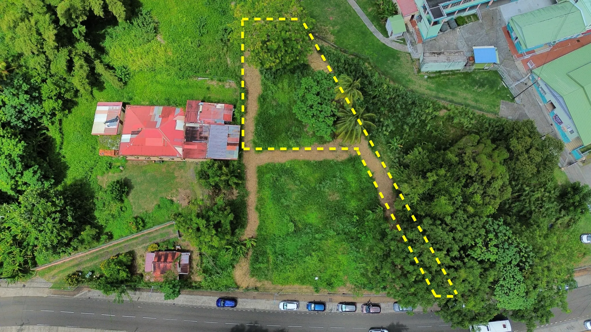 Terrain constructible de 730 m² – Le Lamentin, Croix-Rivail