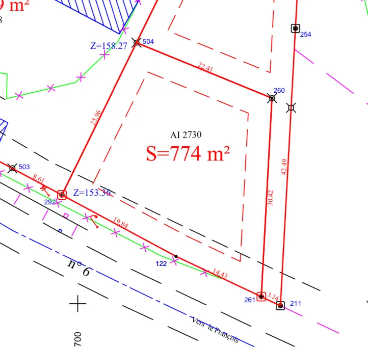 Terrain constructible de 774 m² – Le Lamentin, Croix-Rivail