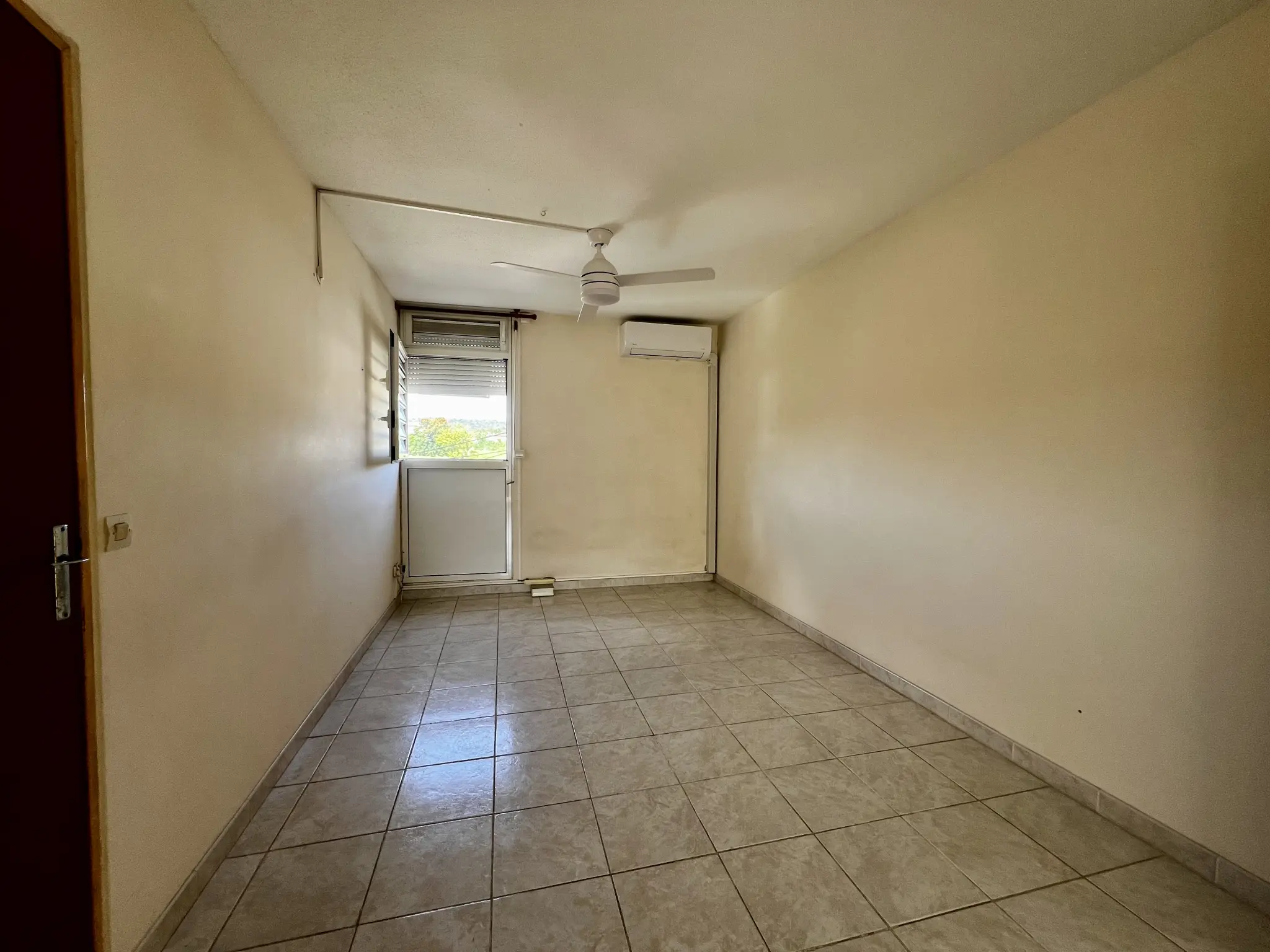 Appartement de type F.4 + Loggia au Robert – 90,50 m²