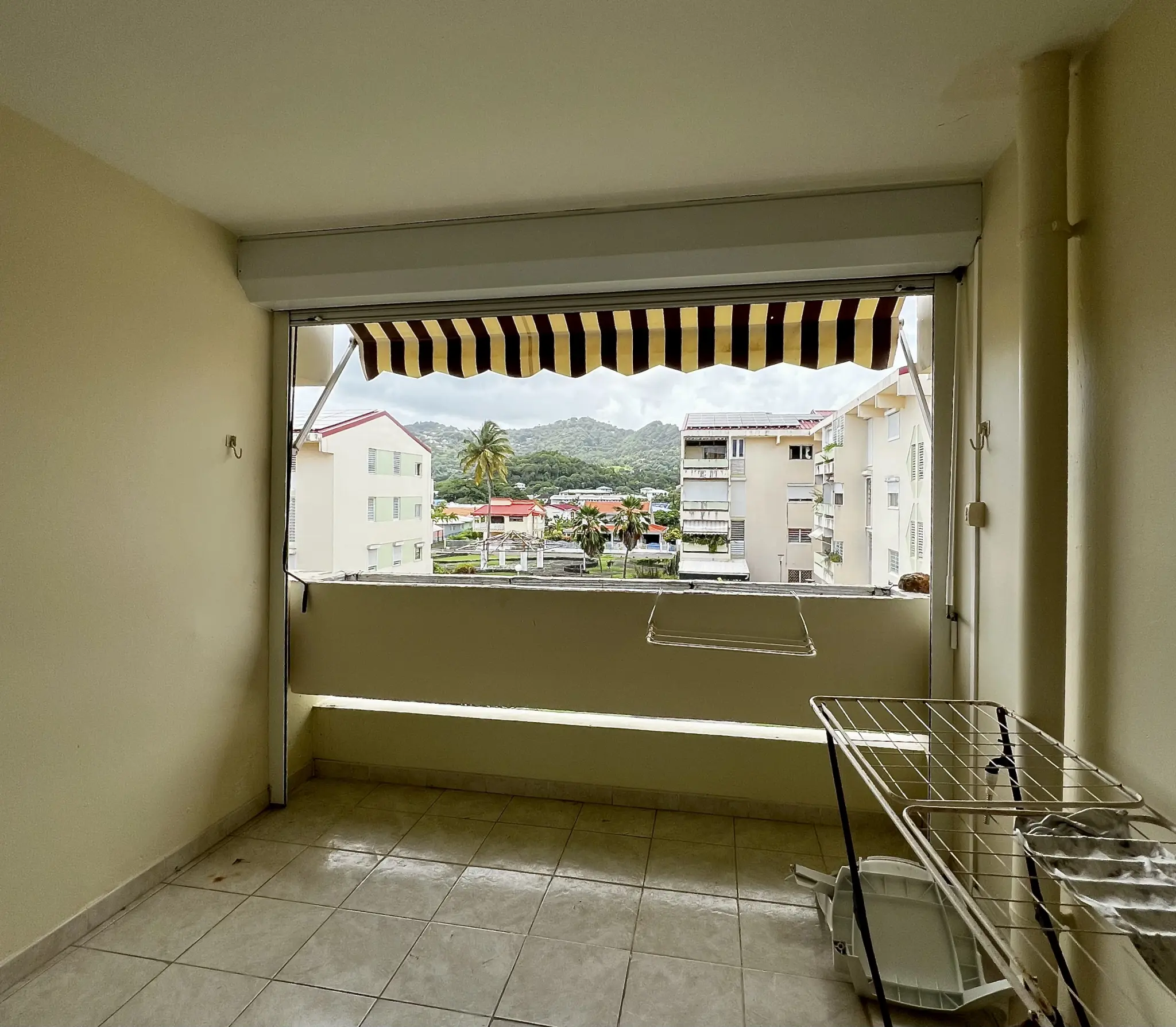 Appartement de type F.4 + Loggia au Robert – 90,50 m²