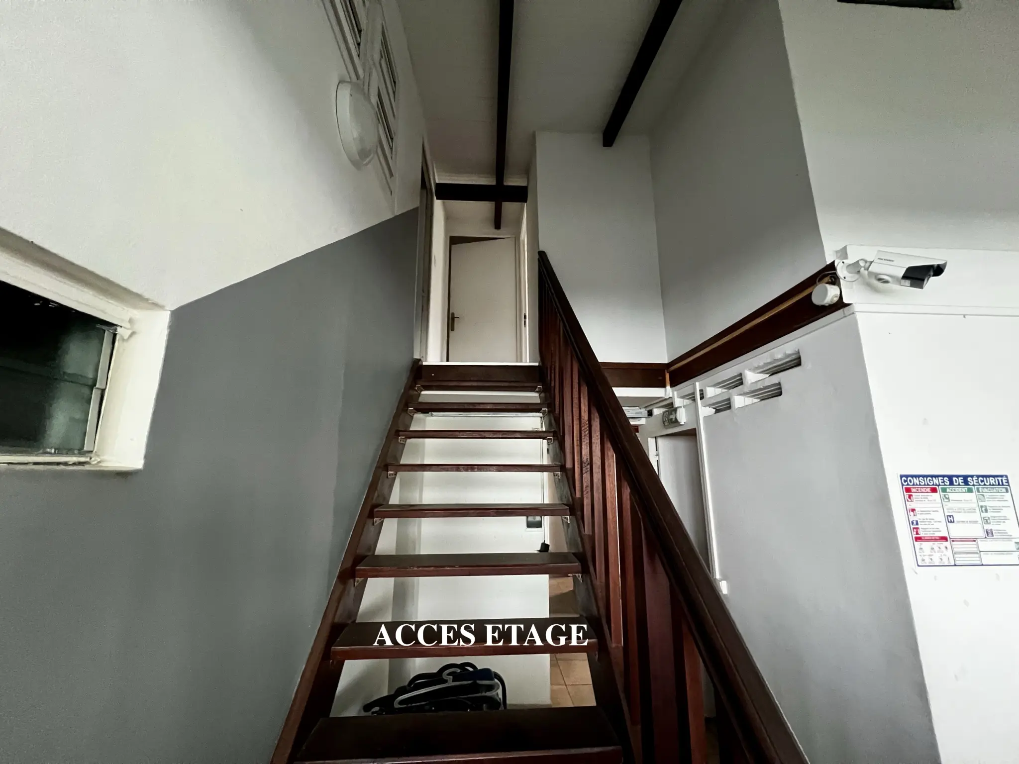 Local commercial + Studio – Dillon, Fort-de-France